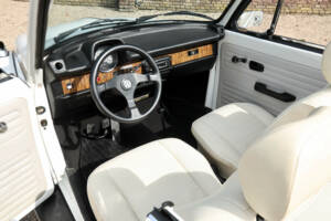 Immagine 50/50 di Volkswagen Kever 1303 &quot;Triple White&quot; (1977)