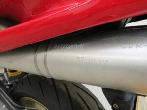 Bild 42/47 von Ducati 916 Strada (1994)