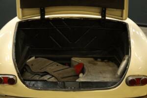 Immagine 34/50 di BMW 503 (1957)