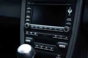 Image 30/50 of Porsche 911 Carrera S (2010)