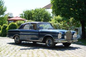 Image 10/13 of Mercedes-Benz 300 SE (1967)