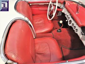 Image 24/39 de Chevrolet Corvette (1954)