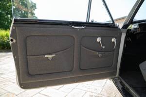Image 31/50 of Lancia Augusta Ghia (1935)