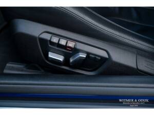 Image 16/50 of BMW M4 CS (2018)