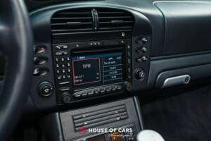Imagen 22/25 de Porsche 911 Carrera (2004)