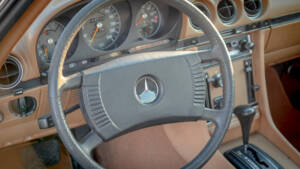 Bild 7/7 von Mercedes-Benz 280 SLC (1975)