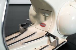 Image 31/33 of Piaggio DUMMY (1956)