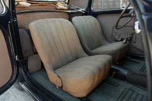 Image 37/50 de FIAT 500 B Topolino (1948)