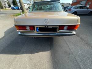 Image 20/20 de Mercedes-Benz 280 CE (1981)