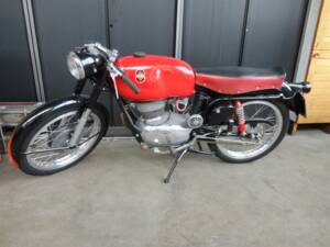 Image 4/11 de Gilera DUMMY (1957)