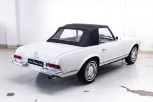 Image 7/29 de Mercedes-Benz 230 SL (1964)