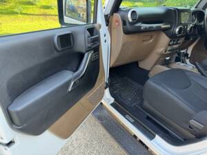 Image 30/34 of Jeep Wrangler 3.6 V6 (2015)