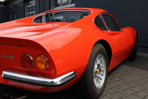 Image 24/35 of Ferrari Dino 246 GT (1972)