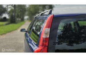 Bild 11/42 von Volvo V 70 2.5T (2005)