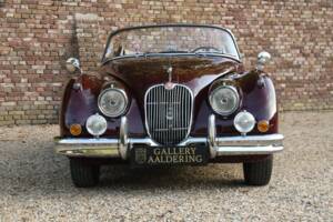 Immagine 5/50 di Jaguar XK 150 SE DHC (1958)