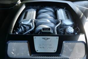 Image 39/50 de Bentley Azure (2008)