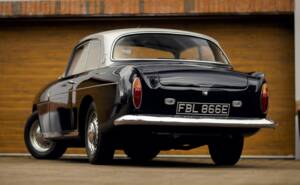 Image 19/50 of Bristol 409 (1967)