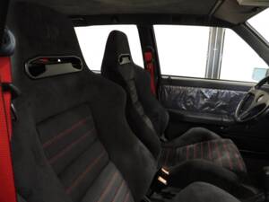 Image 10/15 of Lancia Delta HF Integrale Evoluzione I &quot;Martini 5&quot; (1992)