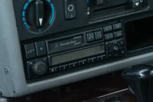 Bild 29/39 von Mercedes-Benz 300 GE (lang) (1995)
