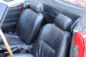 Image 32/49 of Triumph TR 6 (1976)