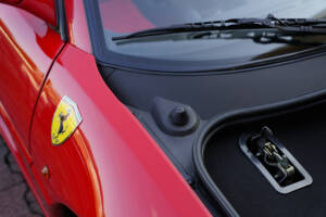 Bild 38/50 von Ferrari F 355 F1 GTS (1998)