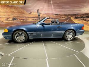 Image 4/16 of Mercedes-Benz 500 SL (1992)