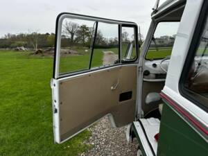 Image 26/60 of Volkswagen T2c Combi (1969)