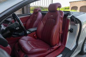 Bild 42/50 von Mercedes-Benz SL 55 AMG (2002)