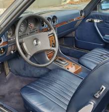 Immagine 8/36 di Mercedes-Benz 500 SL (1985)