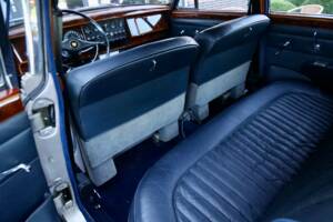 Immagine 44/50 di Jaguar Mk II 3.4 (1966)