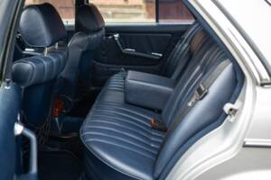 Bild 54/83 von Mercedes-Benz 300 D Turbodiesel (1983)
