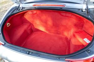 Image 33/50 of BMW Z8 (2002)