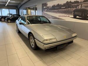 Image 6/18 of Ferrari 412 (1986)