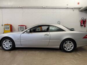 Bild 1/20 von Mercedes-Benz CL 500 (2002)