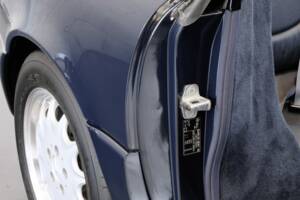 Image 35/46 of Mercedes-Benz SL 320 (1998)