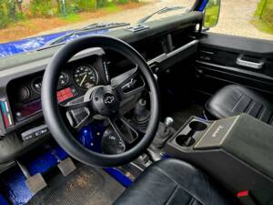 Bild 16/22 von Land Rover Defender 110 Turbo Diesel (1987)