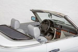 Image 12/27 de Mercedes-Benz 300 SL (1986)