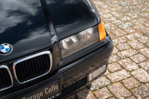 Immagine 5/44 di BMW 328i Touring (1997)