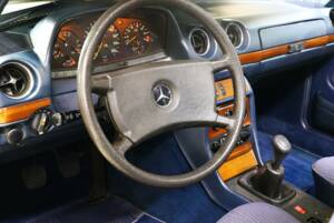 Bild 13/25 von Mercedes-Benz 280 TE (1985)
