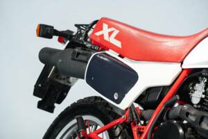 Image 47/50 of Honda DUMMY (1985)