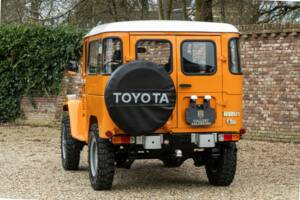 Image 46/50 of Toyota Land Cruiser FJ 40 (1980)