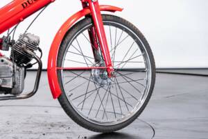 Image 19/50 de Ducati Cucciolo (1953)