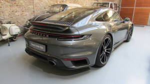 Image 4/20 of Porsche 911 Turbo (2022)