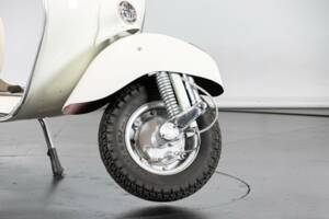 Image 13/50 of Piaggio Vespa 125 Super (1966)