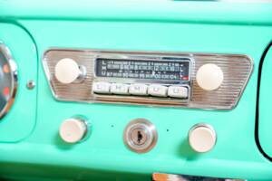 Image 27/42 de Amphicar 770 (1964)