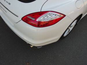 Bild 38/99 von Porsche Panamera Turbo (2009)