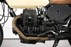 Image 25/50 of Moto Guzzi V 35 Imola II (1983)