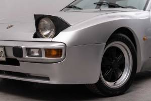 Imagen 7/29 de Porsche 944 (1982)