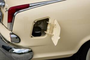 Immagine 35/40 di Borgward Isabella Coupe-Cabriolet (1961)