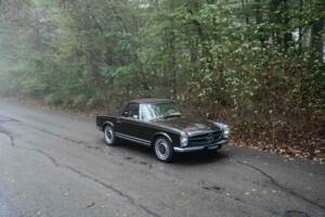 Image 1/28 of Mercedes-Benz 280 SL (1971)
